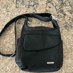 Travelon purse